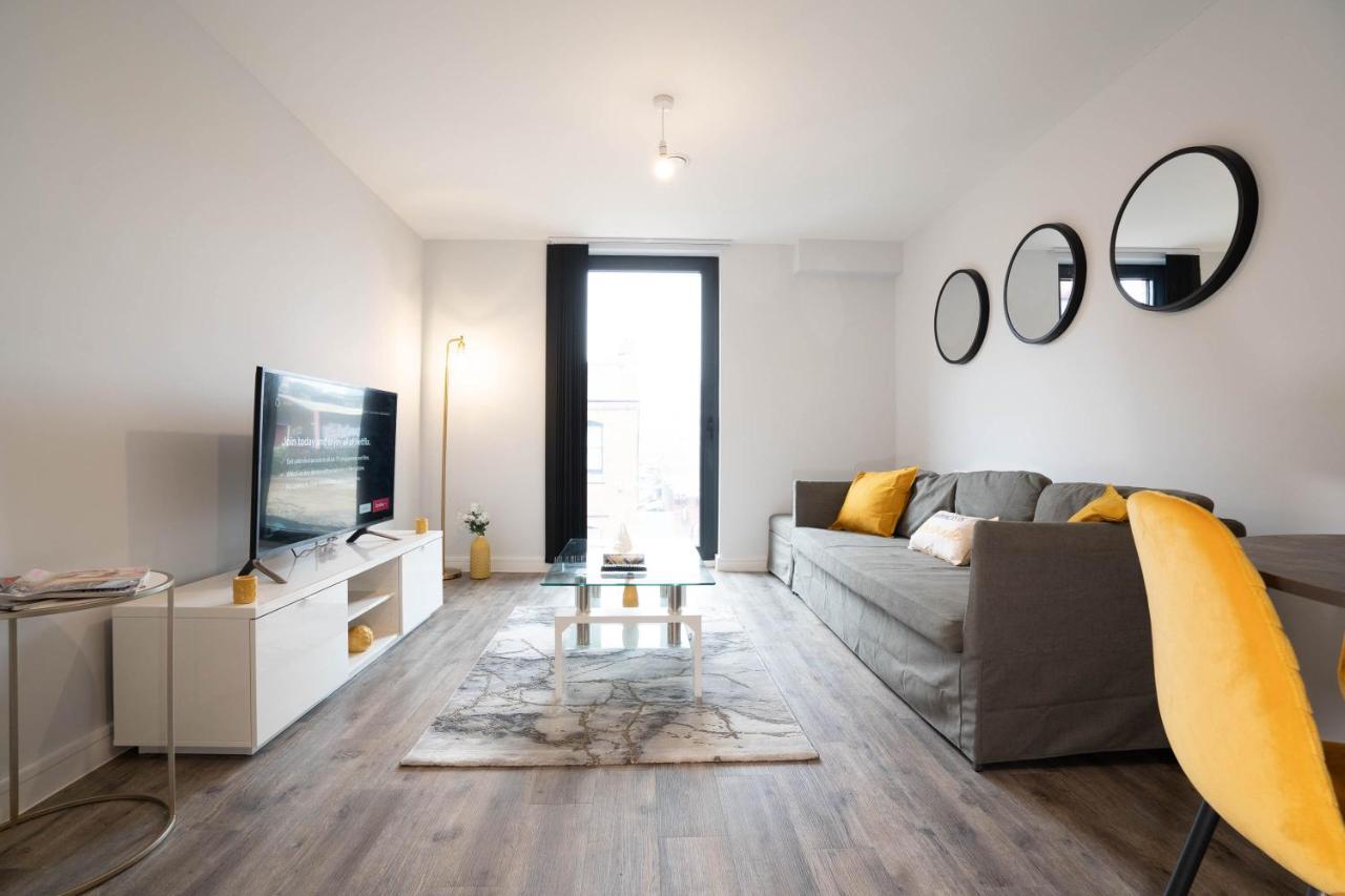 Urban Chic Haven - Central - Parking Included Бирмингам Екстериор снимка